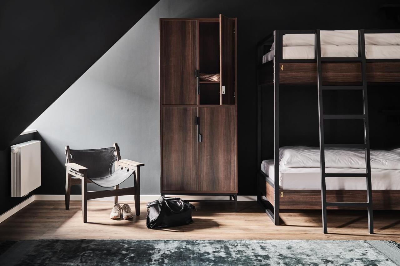 Bed 4-Bed Mixed Dormitory Room